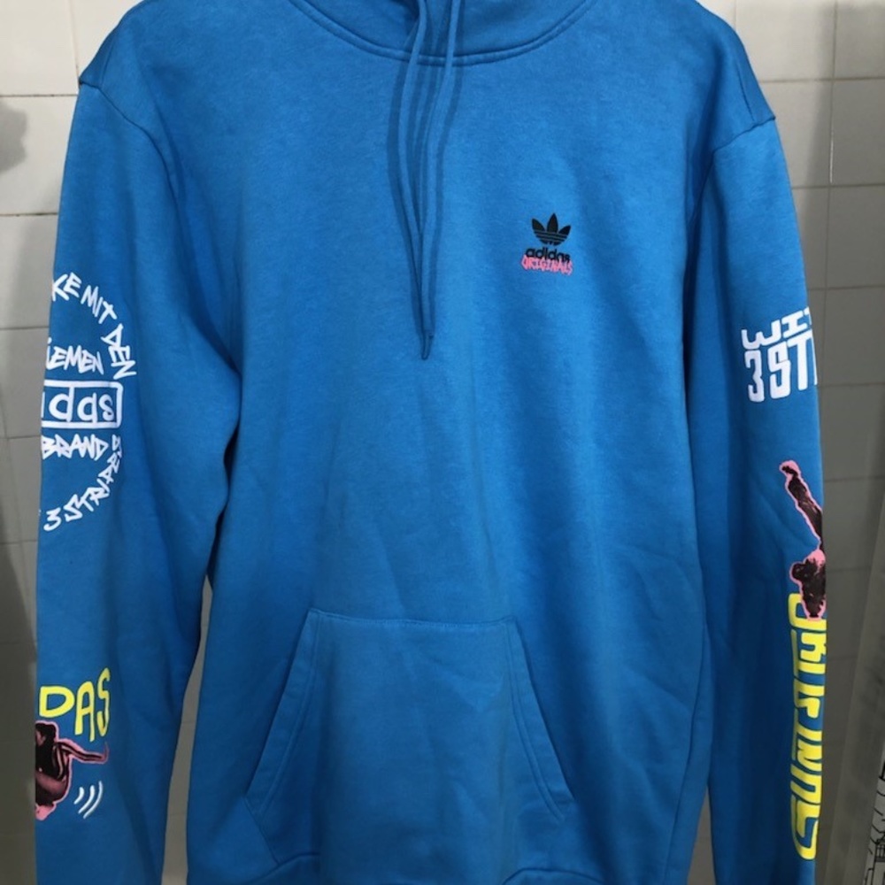 Adidas Classic 3 Stripes Logo Sweatshirt